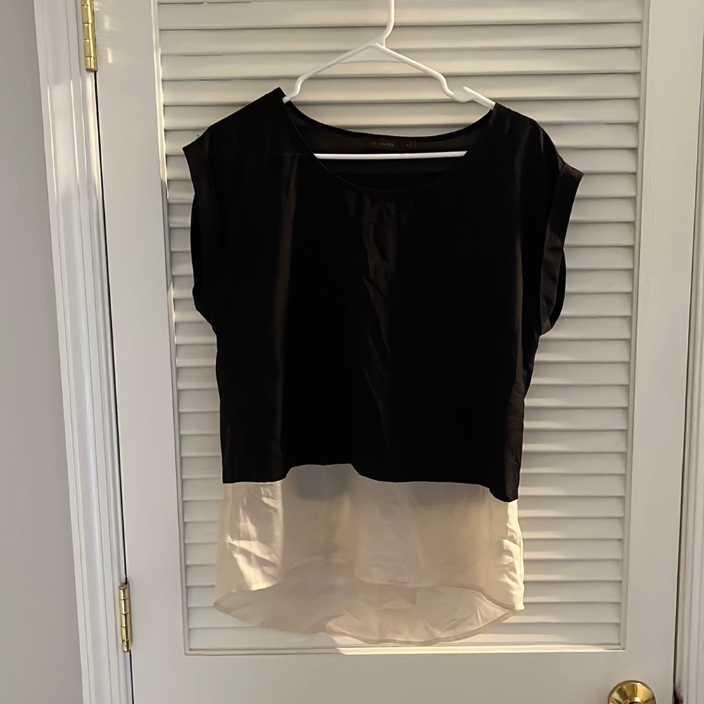 Women’s Lightweight Top